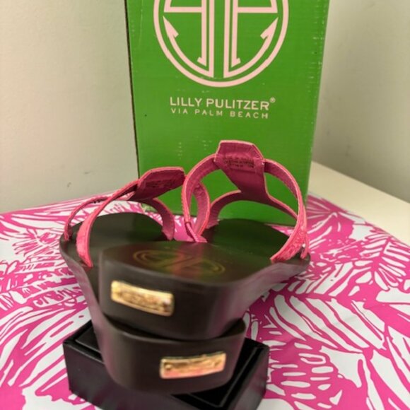LILLY PULITZER PRINCESS PINK PATENT LEATHER SLIDES - Picture 2 of 6